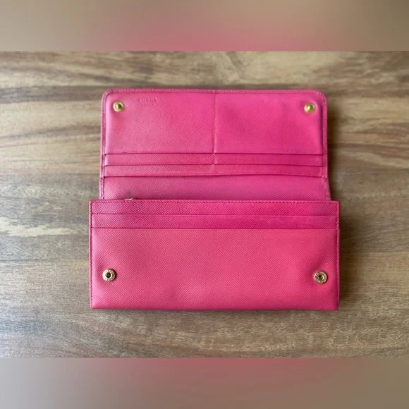 Authentic Prada Pink Saffiano Wallet on Chain. - Picture 3 of 7